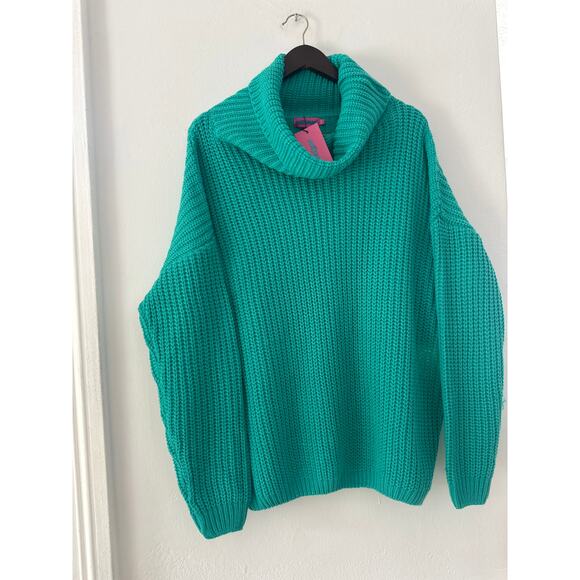 Edikted sweat XS-S over sized Miami Dolphins teal green Christmas holiday NEW - Picture 3 of 9